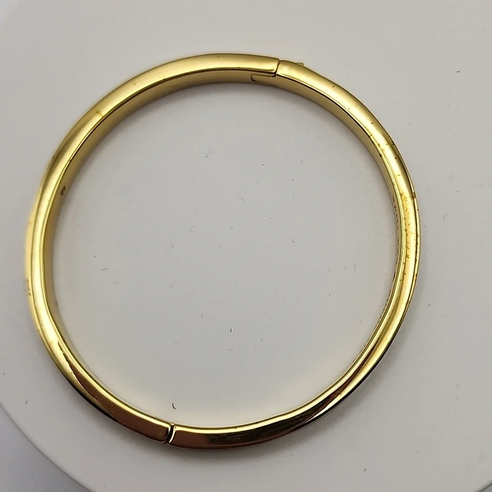Kate Spade 8‎ Inch Gold Tone and White Bangle Enamel Bracelet